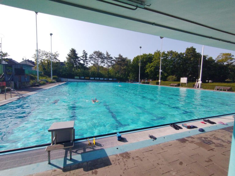 2023 05 27 fruehschwimmen